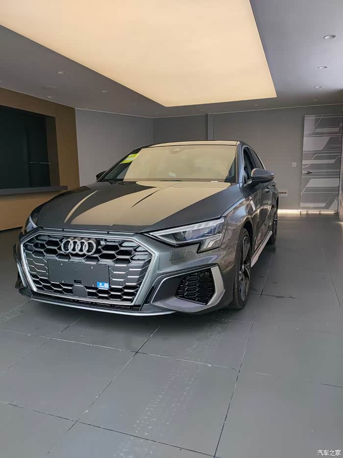【图】2021款天云灰中配运动款提车_奥迪a3论坛_汽车之家论坛
