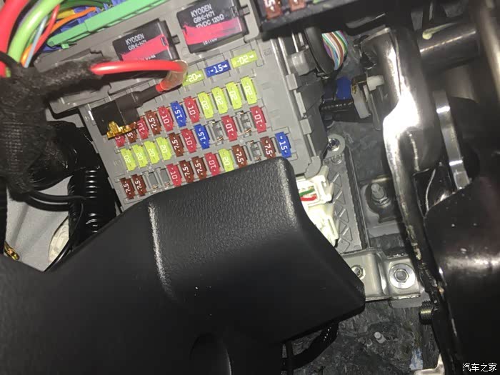 【图】保险丝问题_思铂睿论坛_汽车之家论坛