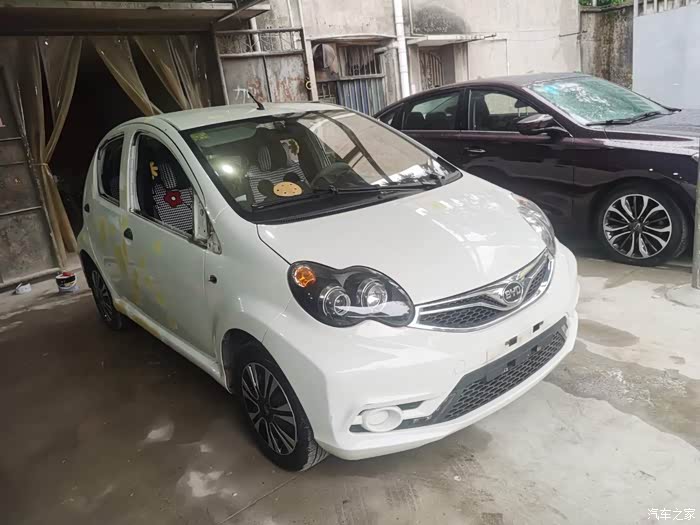 挑战全网最漂亮的比亚迪f0粉色