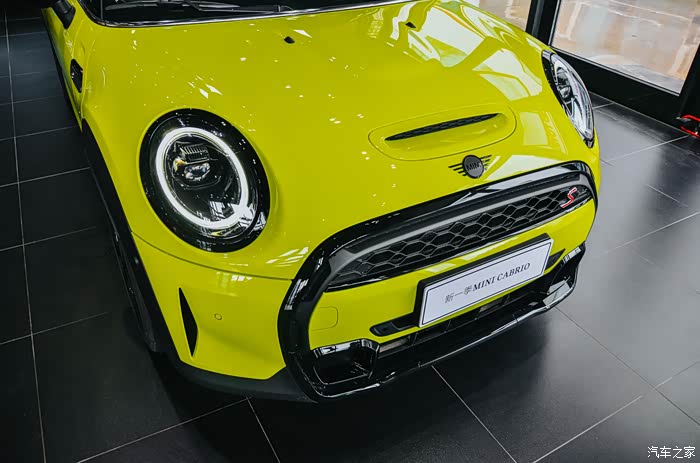 捂好钱包装配新色卡青柠绿minicabrio敞篷版来了