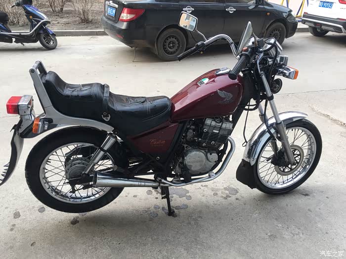 晒晒俺的最新收藏1984年的本田cbx125