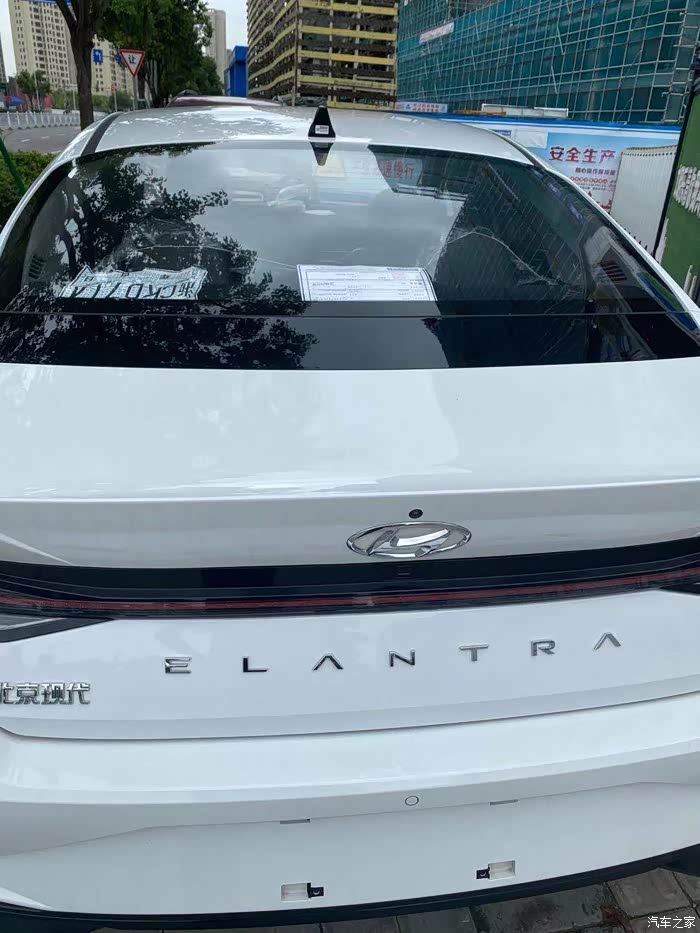 我的白战骑士 第七代伊兰特