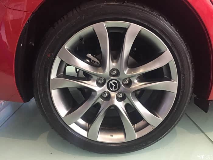 收一条阿特兹17款225 45 19原厂的横滨轮胎 有意!