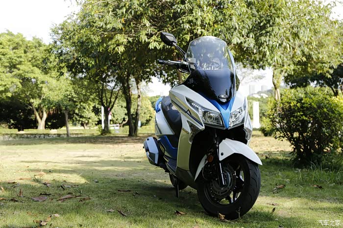 新玩具!光阳300cc大绵羊