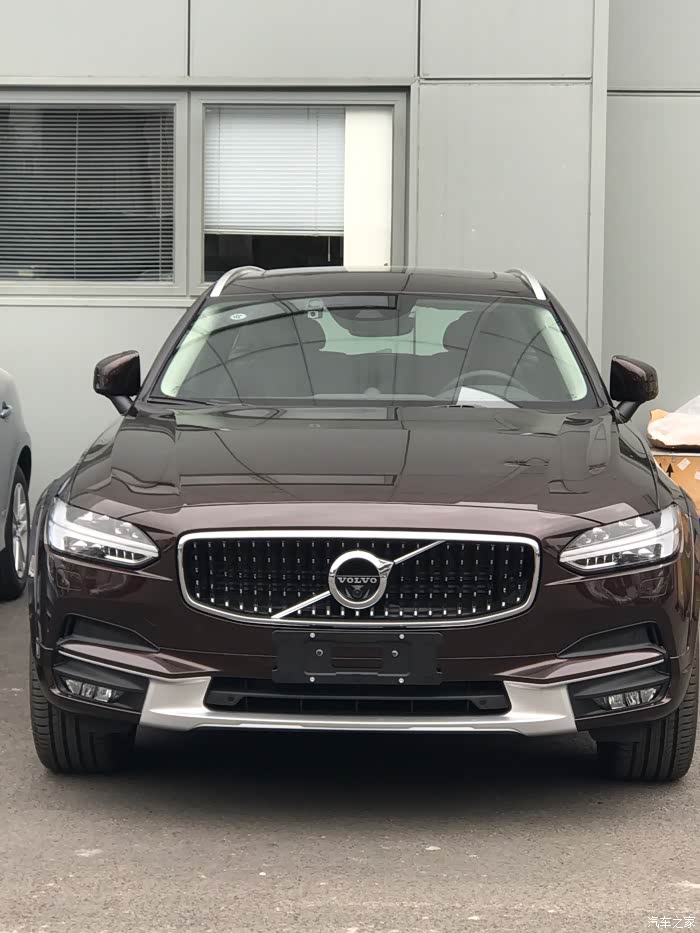 【图】苦等近五个月终于提车啦(枫木棕至尊)_沃尔沃v系列论坛_汽车之