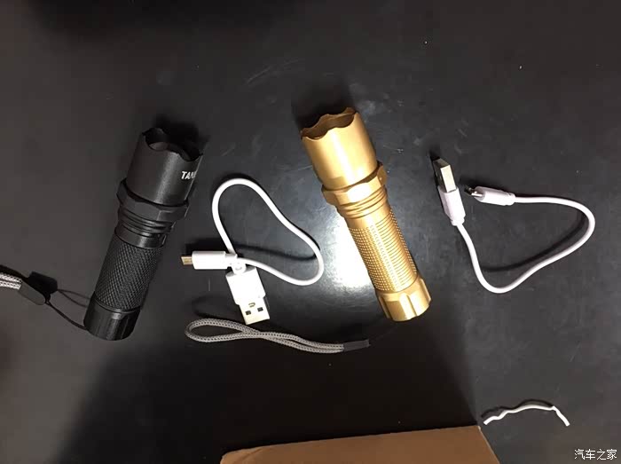 【为啥买】1元充电小手电,一分价钱一分货2