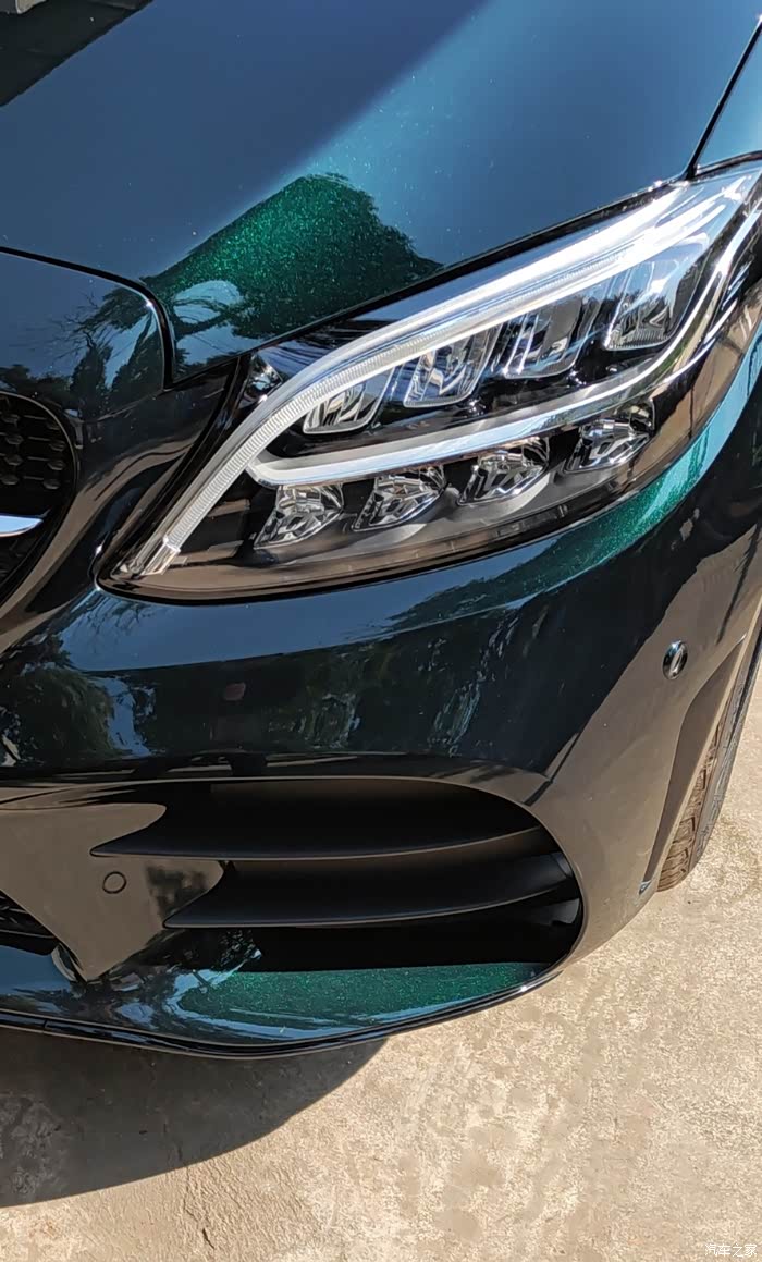 2021款奔驰c260l 星耀臻藏版 祖母绿 提车大半年记录