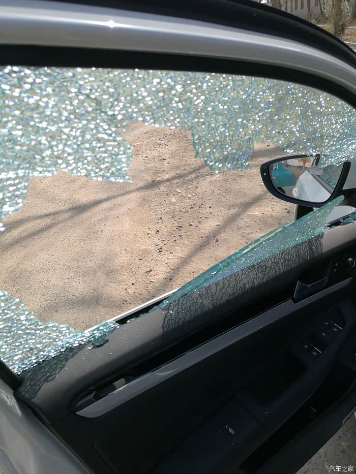 【图】速腾玻璃自爆,我服气了,_速腾论坛_汽车之家论坛