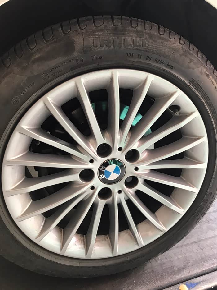 收一个宝马3系17寸多幅原车轮毂!