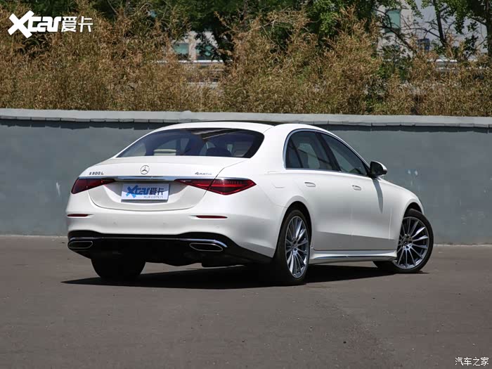 2021款 奔驰 s500l 4matic(钻石白)