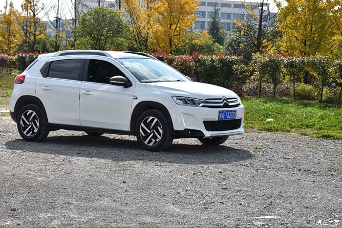 雪铁龙c3-xr我是自由派