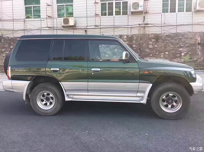 找不到地方发了就发这吧非常罕有的末代皇帝三菱v46柴油版