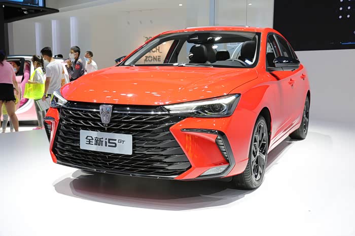 2021成都车展荣威i5gt正式发布