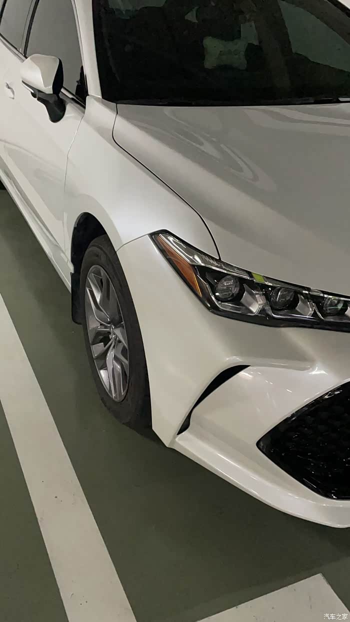 为什么亚洲龙珍珠白喷漆保修单显示喷漆是铂金白喷完还是偏黄