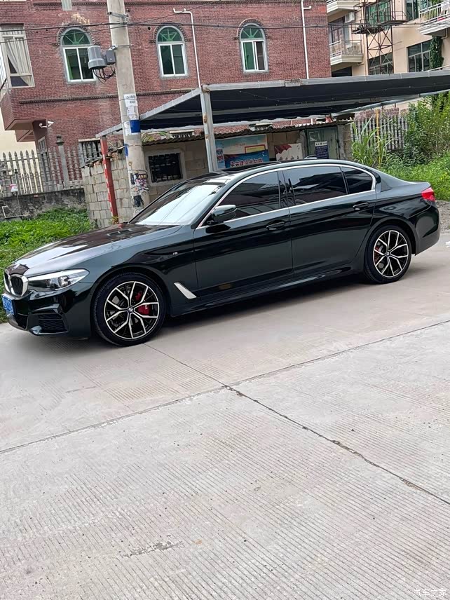 【图】20款525li运动款,改装了,530尊享轮毂_宝马5系论坛_汽车之家