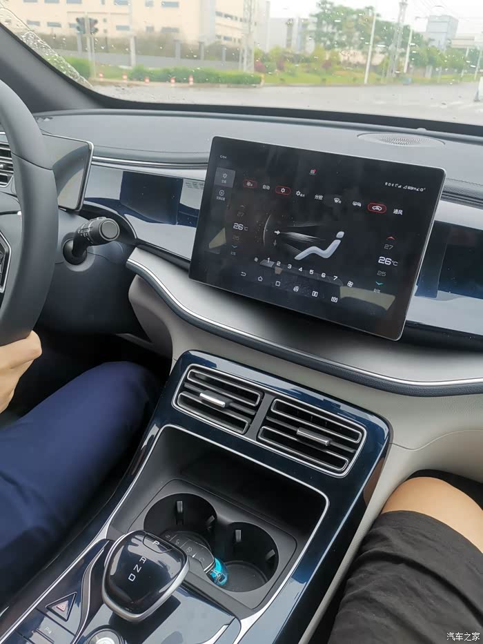 精致的秦dmi 55旗舰