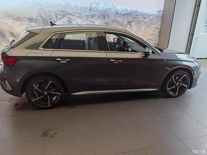 【图】2021款天云灰中配运动款提车_奥迪a3论坛_汽车之家论坛