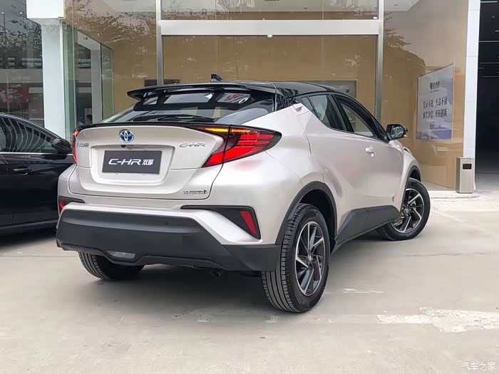 谁买了欧泊银黑顶和旋风黄黑顶发照片来看看