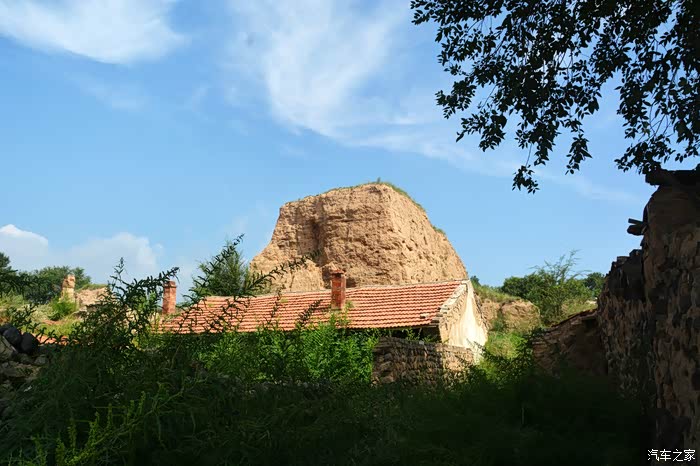 长城上的袖珍小堡月华池