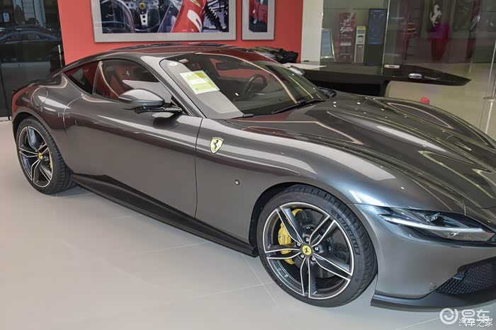 2020款法拉利roma39tv8