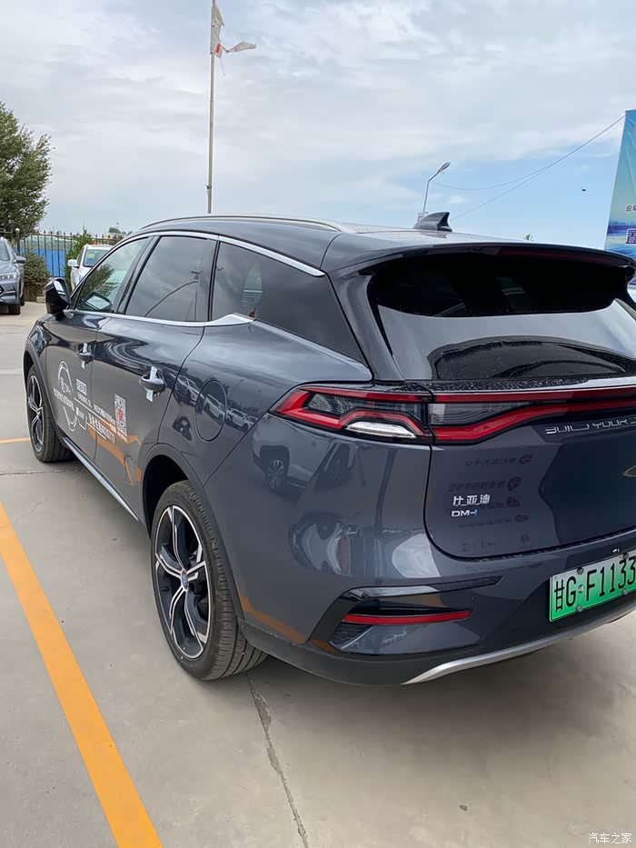 比亚迪唐dmi需要等车为什么还会这么香