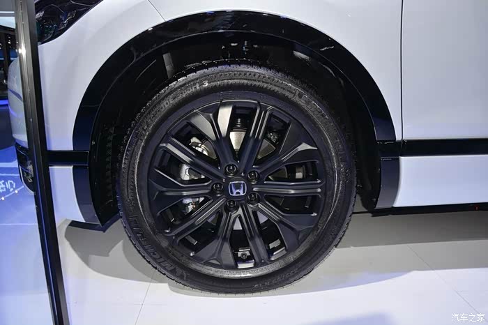 本田皓影21款锐混动20l两驱幻夜版落地26xxxx