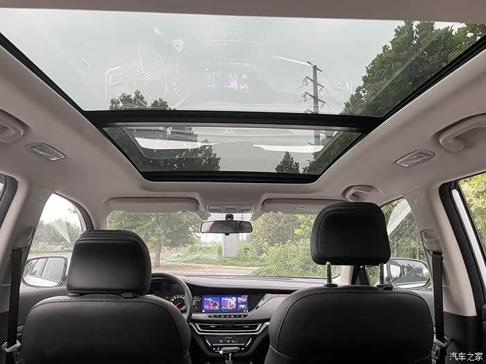 天窗真的很棒,让我也很喜欢.