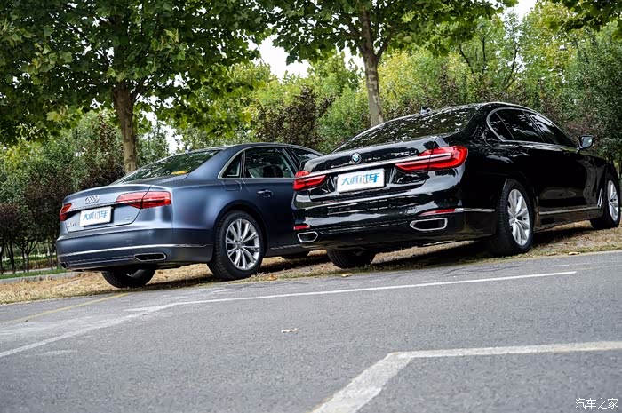 大诚对比王者之争对比试驾奥迪a8l45tfsi宝马730li