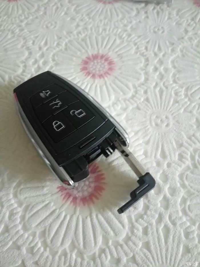 diy暴力拆卸x55钥匙自主更换电池