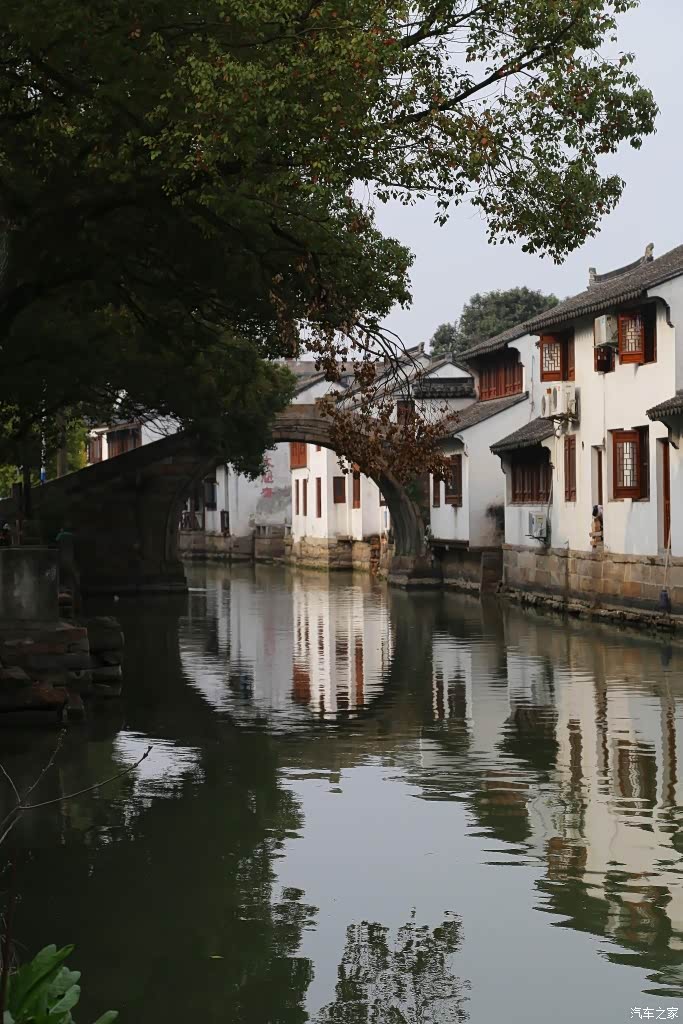 等在昆山正仪老街