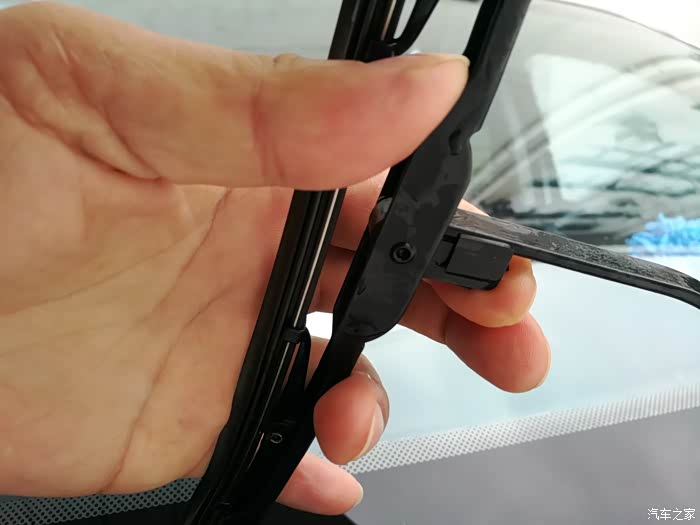 k60手动旗舰雨刮器成功更换