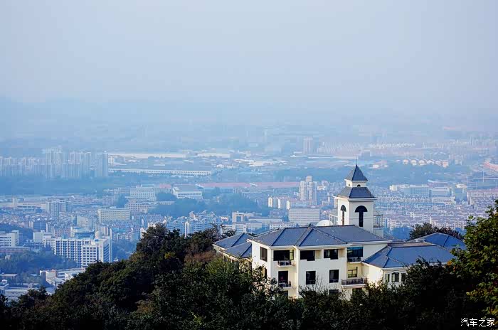 广汽本田皓影锐·混动#到南京最高峰:紫金山寻找美