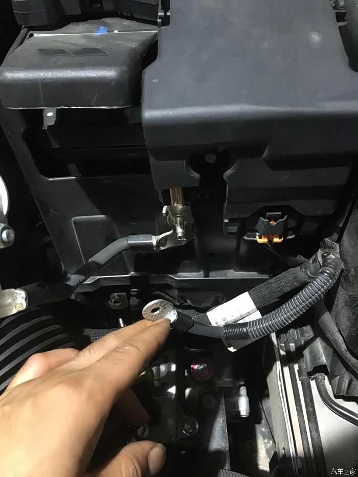 【图】蓄电池的日常养护及更换流程._雪铁龙c4l论坛_汽车之家论坛