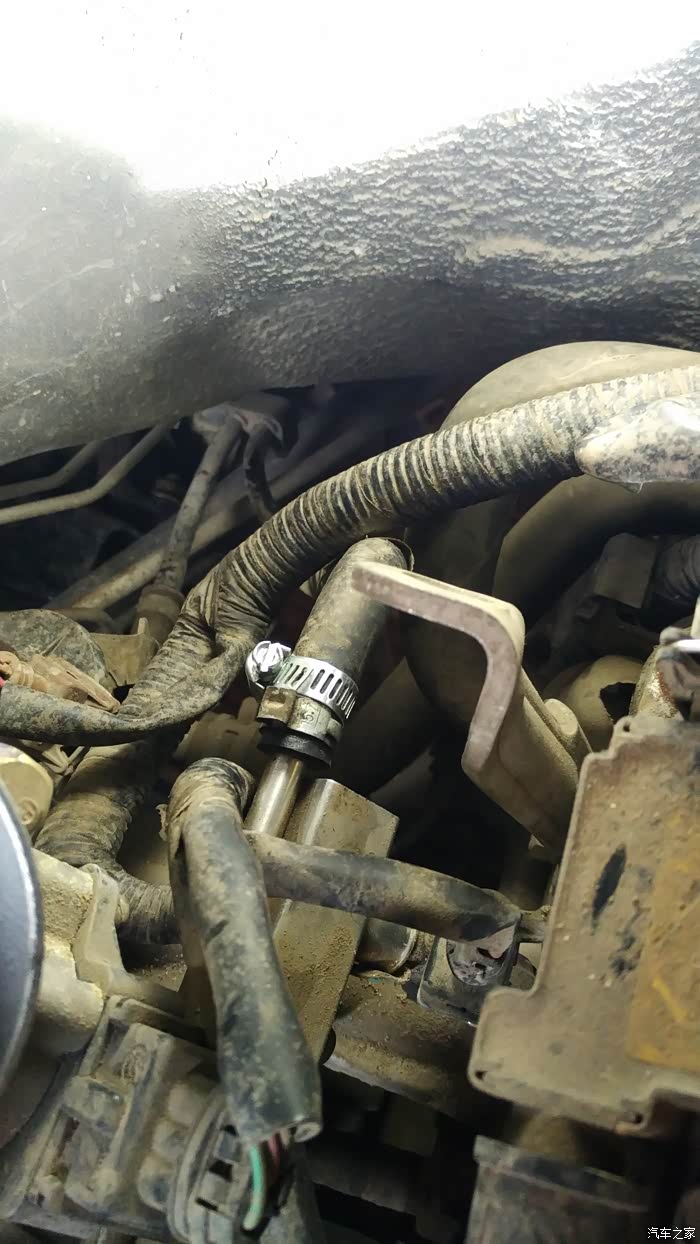 菱智m3油管漏油