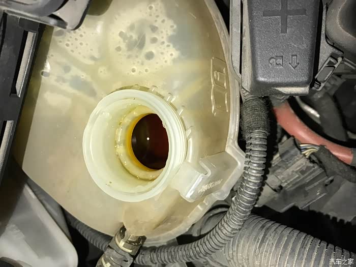 【图】16款新科,大家进来看看防冻液_科鲁兹论坛_汽车之家论坛