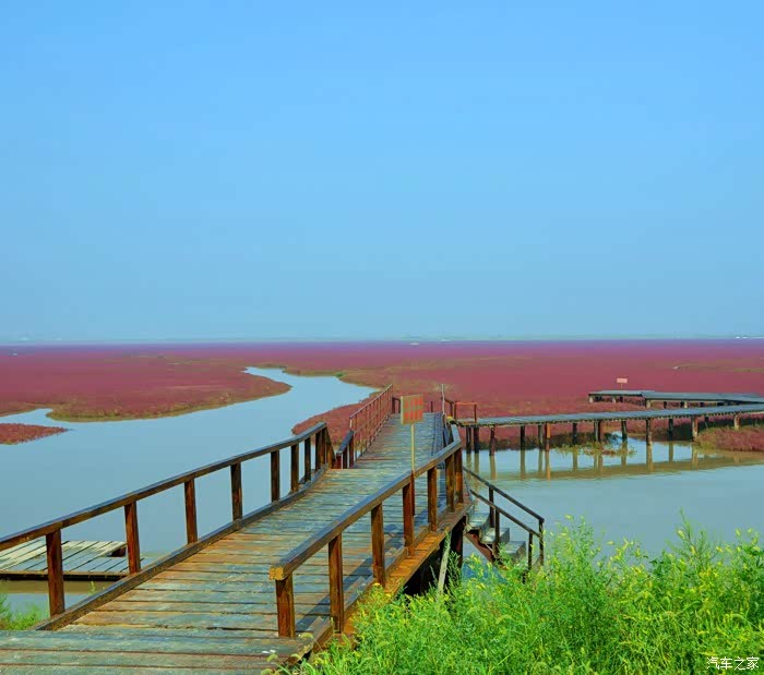 很长很长的木筏桥