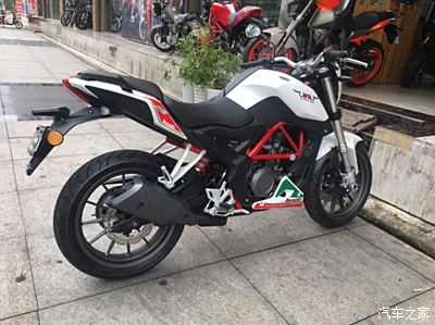 已入小黃龍250,今天剛提車