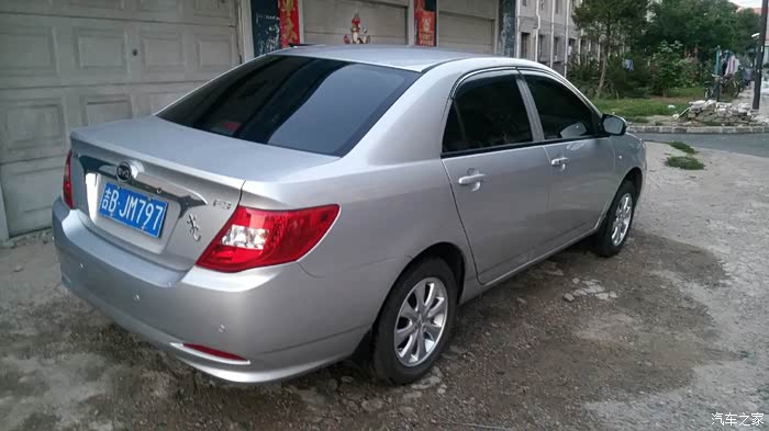 【图】我觉得银色f3好看,非常有质感!_比亚迪f3论坛_汽车之家论坛