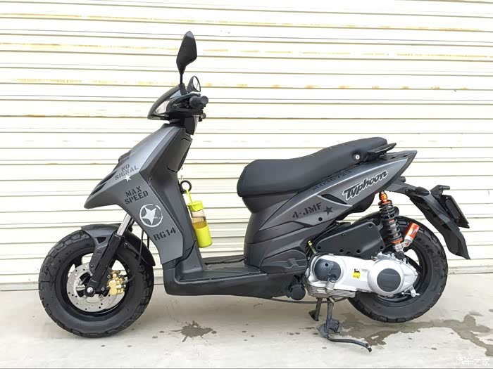 比亚乔台风ra1使用的改装法斯特减震亿尔西排气