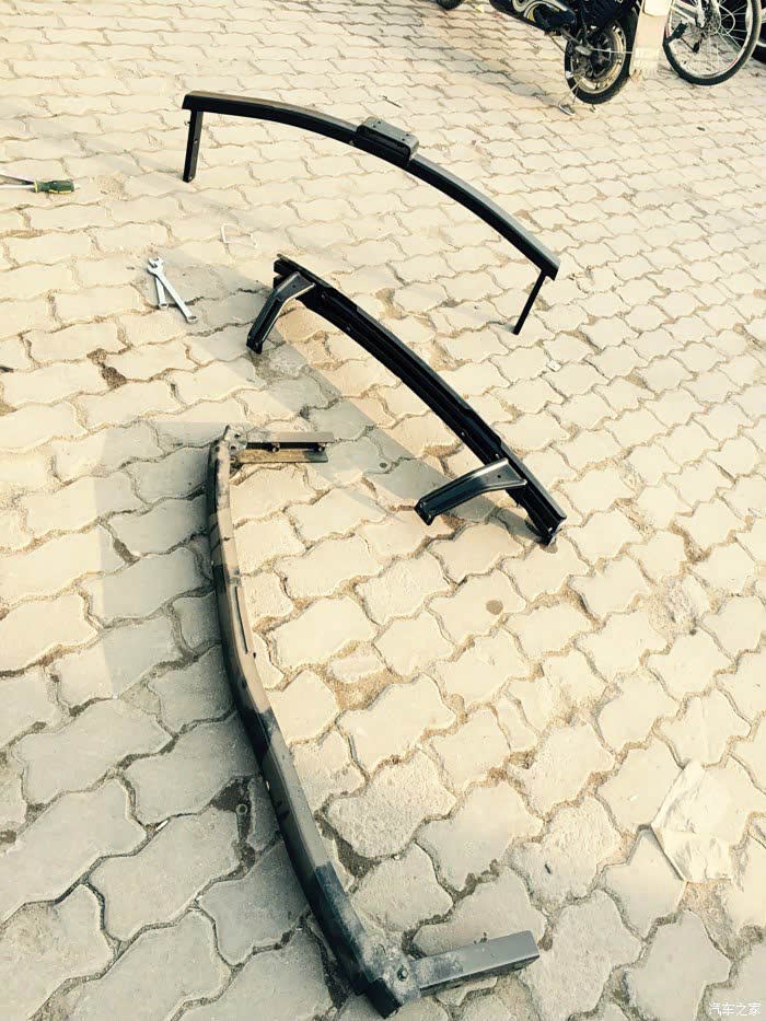 新发现,经典款h5的后安全杠已经改造升级