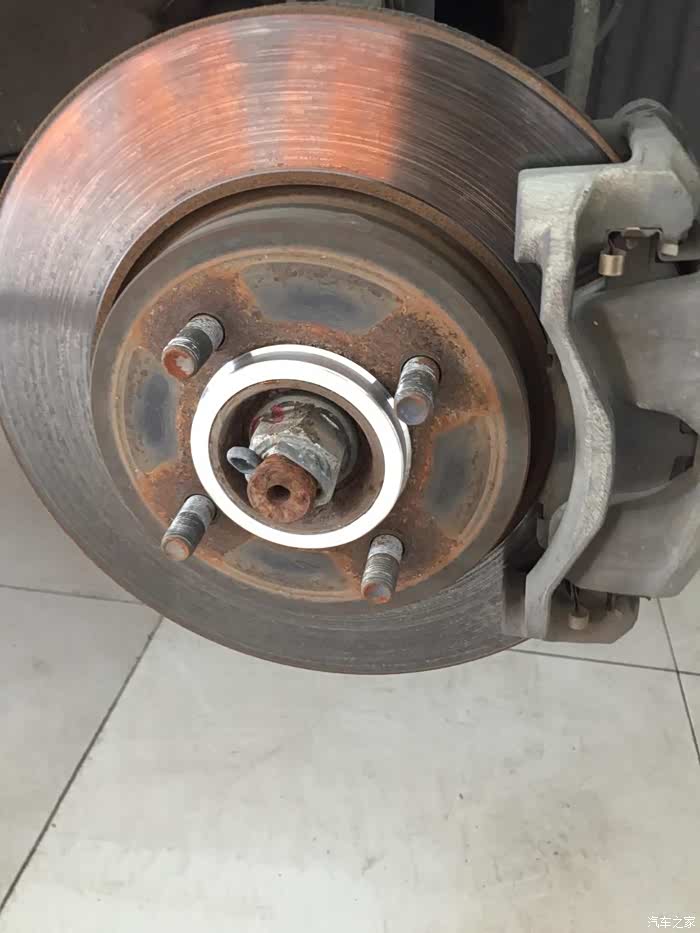 这是变径圈,改装轮毂少不来他