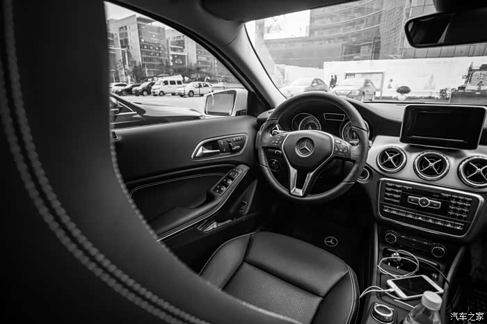 【图】#gla 天生无畏# 重庆提gla220豪华白 配详尽图文_奔驰gla论坛