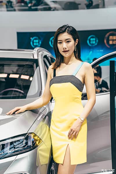 2021上海车展圆梦上海车展邂逅雪铁龙凡尔赛c5x附多图