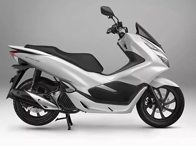 2017款 本田 電噴水冷 綿羊 honda pcx150高清欣賞