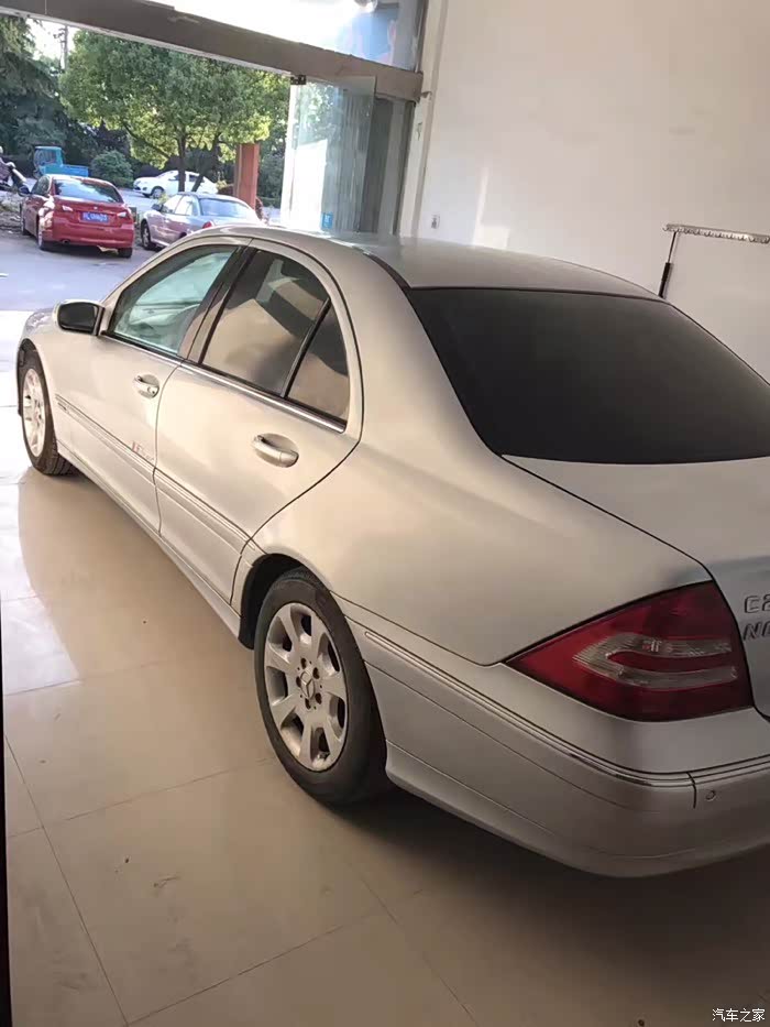 06款奔驰c200进口值得入手吗