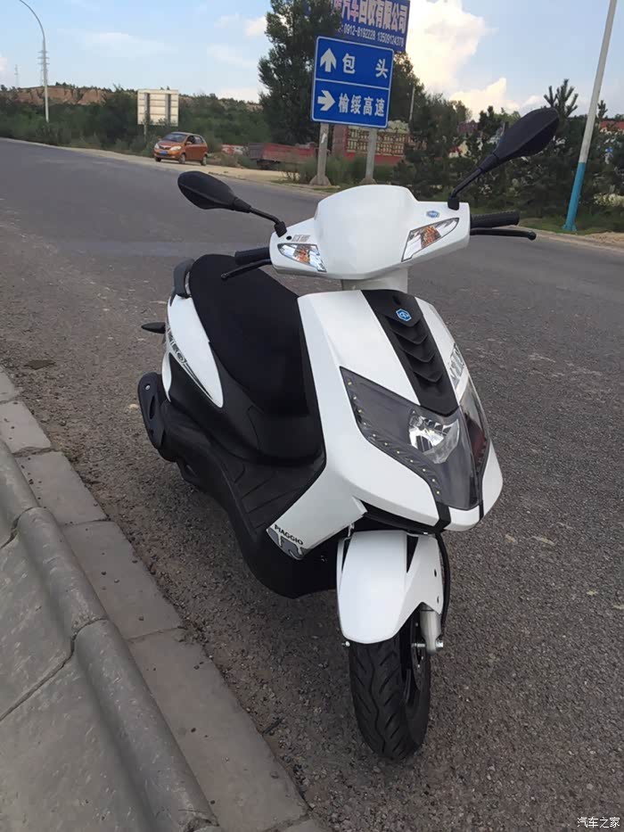 比亚乔唯我vivo100这个价格真的