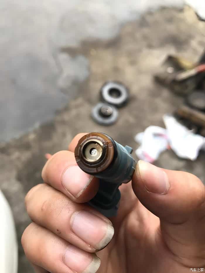 【图】喷油嘴,干净吗?_起亚k3/k3s论坛_汽车之家论坛