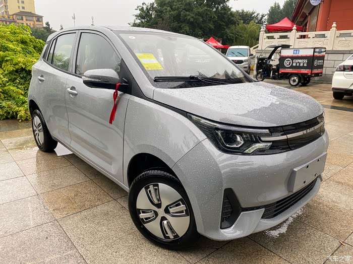 外观颜值和超高的性价比吸引了我雷丁芒果新能源