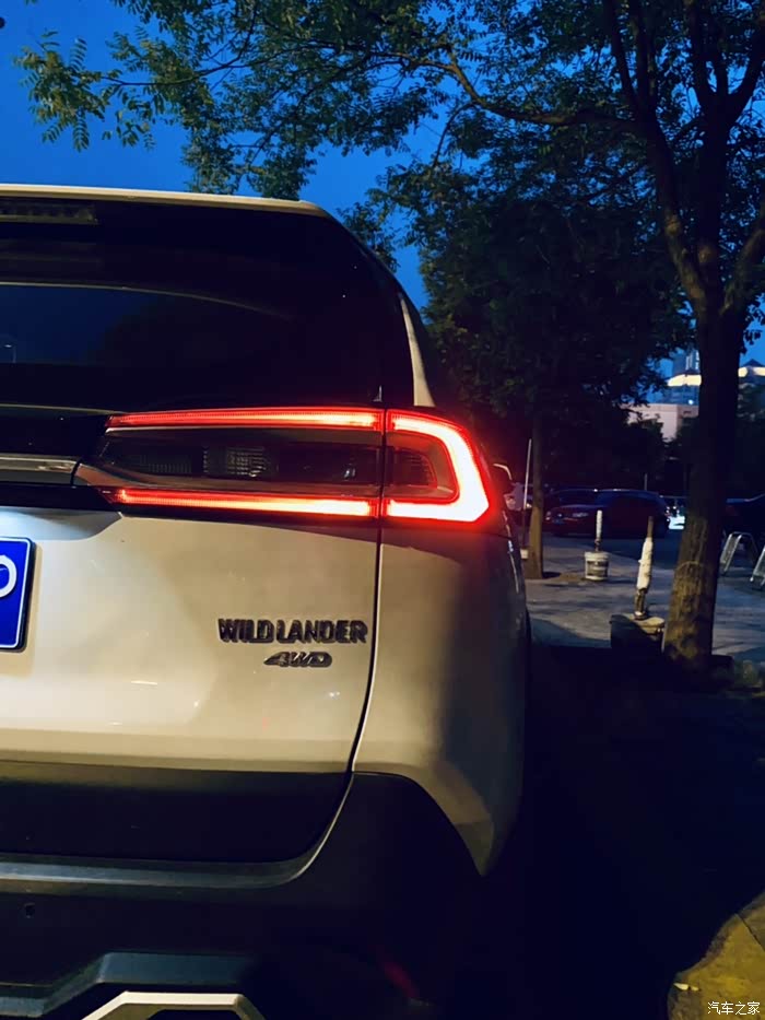 尾灯太好看了吧