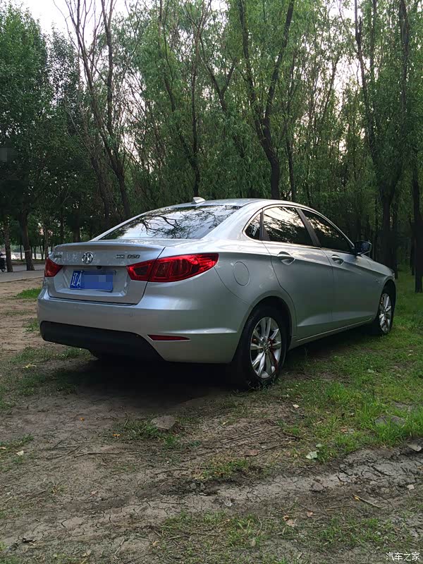 迟到的作业银色绅宝d50已跑2w附图车主认证求精